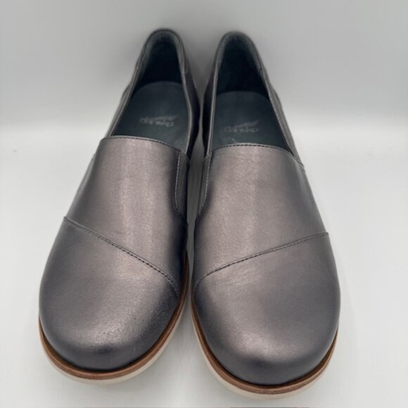 Dansko Women's Julia Slip On Wedge Loafer Metallic Pewter Size 40 - Picture 3 of 7